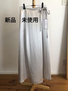 【新品　未使用】kumikyoku ロングスカートのサムネイル