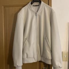 ZARA ホワイト ジップアップ ブルゾン Mのサムネイル