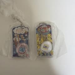 たまごっち ミニチュアチャーム 2個セットのサムネイル