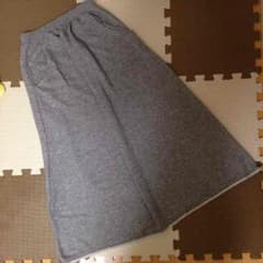 gu ロングスカートのサムネイル