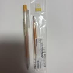 [폐반] 부드럽게 그릴 수 있는 겔 잉크 볼펜 노크식 옐로우