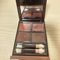 TOM FORD アイ カラー クォード チェリースモーク アイシャドウのサムネイル