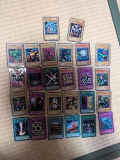 遊戯王　初期カード　まとめ売りのサムネイル