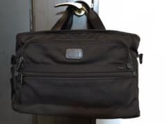 TUMI トートのサムネイル