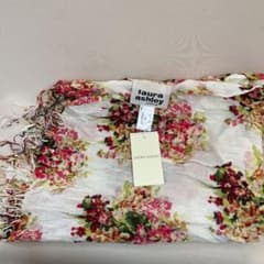 【新品・未使用】LAURA ASHLEY ストールのサムネイル