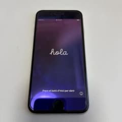 Apple iPhone SE ホワイト 本体のサムネイル
