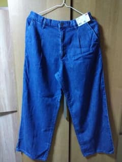 ユニクロ　ドレープデニムタックパンツ　XLのサムネイル