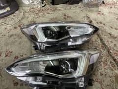 純正 LEDヘッドライト 左右セットkoito 100-60422のサムネイル