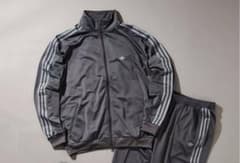 JS別注【アディダス オリジナルス】Exclusive BB TRACKTOP - メルカリ