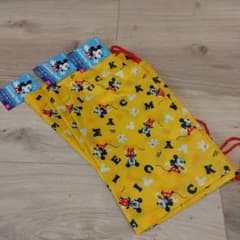 【新品】きんちゃくバッグ　ミッキーマウス　3枚セットのサムネイル