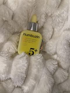 numbuzin No.5+ トーンアップサンセラムのサムネイル