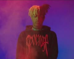 revenge パーカーのサムネイル