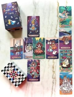 海外タロット❤️不思議の国のアリス❤WonderWorld❤日本未入荷のサムネイル