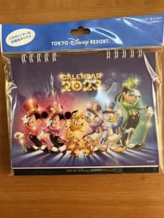 ディズニー限定2023年卓上カレンダーのサムネイル