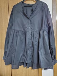 UNIQLOコットンギャザーブラウス☆のサムネイル
