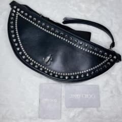 【未使用級】Jimmy Choo ボディバッグ スタッズ JCロゴ レザー 未使用級】Jimmy Choo ボディバッグ スタッズ JCロゴ レザー - メルカリ