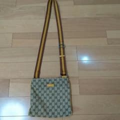 ★☆GUCCI ショルダーバック★☆のサムネイル