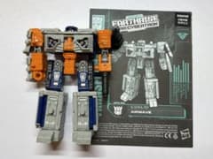 トランスフォーマー アースライズ エアウェーブのサムネイル
