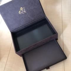GODIVA  ゴディバ　チョコ　空箱のサムネイル