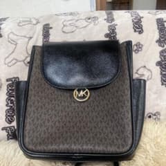 Michael Kors ロゴ入りリュックのサムネイル