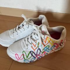 SKECHERS スニーカーのサムネイル