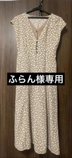 ワンピース　N.Natural Beauty Basic 小花柄　夏ノースリーブのサムネイル