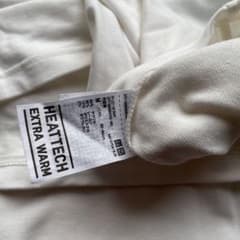 ふでりん様専用　UNIQLO 極暖ヒートテック2枚のサムネイル