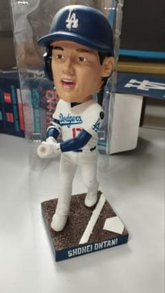 大谷翔平 ドジャース ボブルヘッド【ファンクラブ限定モデル】 - メルカリ
