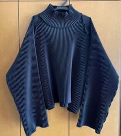 【新品未使用】kotohayokozawa コトハヨコザワ プリーツ　トップス kotohayokozawa コトハヨコザワ プリーツ プルオーバー トップス