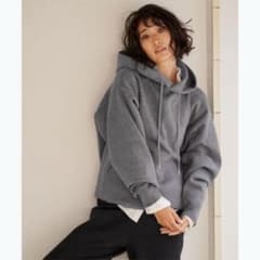 35%オフ☆新品未使用☆タグ付き☆Nala／ユアーズ／ニットパーカー 