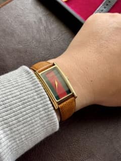 ヴィンテージ GUCCI 2600M タンク 稼働品 美品 希少 - メルカリ
