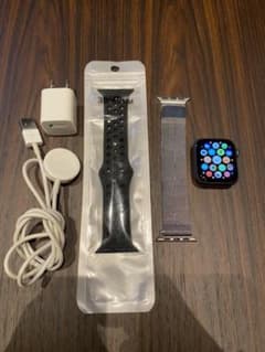 Apple Watch Series 4 GPSモデル 40mmのサムネイル