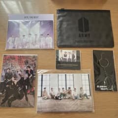 BTS グッズ まとめ売り フォトカード キーホルダー　ブックマーク　公式のサムネイル