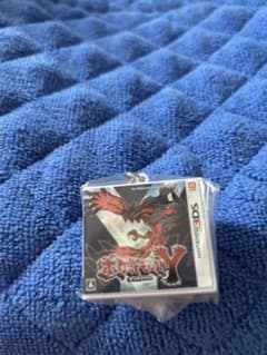 ポケモン 30周年 パッケージ&カートリッジ　キーホルダー　Yのサムネイル