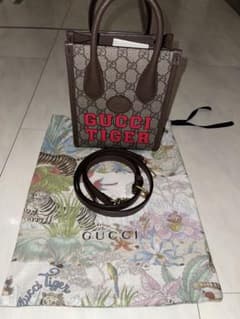 GUCCI グッチ　GGスプリーム　インターロッキング付ミニトートバッグ　美品のサムネイル