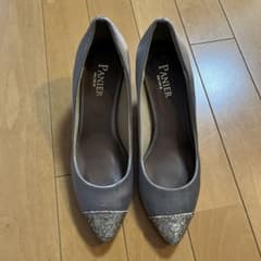 PANIER パンプス グリッター ポインテッドトゥ グレーのサムネイル