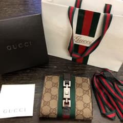 グッチ　GUCCI 折り財布のサムネイル