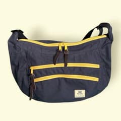 BEAMS HEART 軽量ショルダーバッグ ネイビー イエローのサムネイル