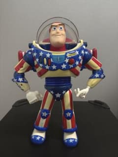 希少】バズ・ライトイヤー 星条旗 USA - メルカリ