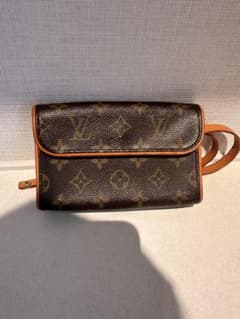 LOUIS VUITTON ルイヴィトン モノグラム ウエストポーチのサムネイル