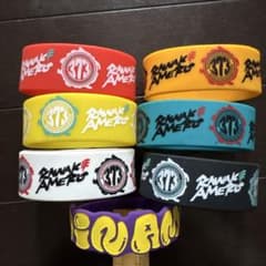 シンガーソングライター美波カラフルラバーバンド7個セット - メルカリ