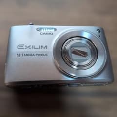 CASIO EXILIM EX-Z300 10.1メガピクセル - メルカリ