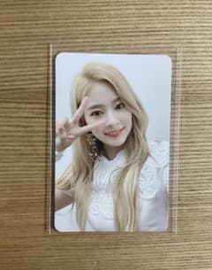 IZ*ONE アイズワン　ミンジュ   トレカのサムネイル