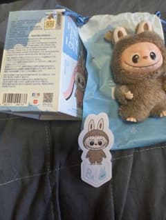 1*9様 【正規品】イニシャルラブブ＆のサムネイル