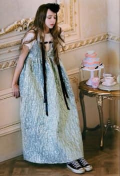 カロリナグレイサー ラメキャミソール ワンピースビームス - メルカリ