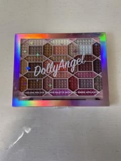 Dolly Angel 33色プロアイシャドウパレットのサムネイル
