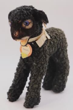 シュタイフ SWAPL 黒い羊のぬいぐるみ 左側半面に日焼け有り m16203341201_1.jpg?1750900547