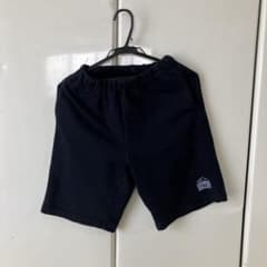ユニクロ　ネイビー ハーフパンツ 160cmのサムネイル