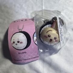 ちいかわ うさぎ くら寿司 ビッくらポン！ フィギュア キーホルダーのサムネイル