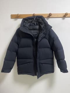 DESCENTE ダウンジャケット フード付き ブラック メンズ&レディース